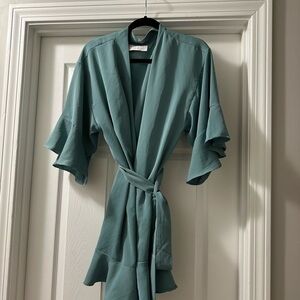 Birdy Grey Robe